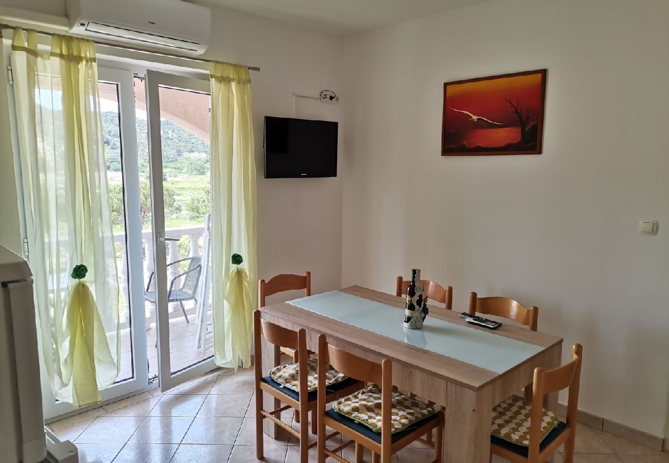 Apartamento en Lopar - Apartamento en Lopar con Terraza, Acondicionador, WIFI (4620-3)