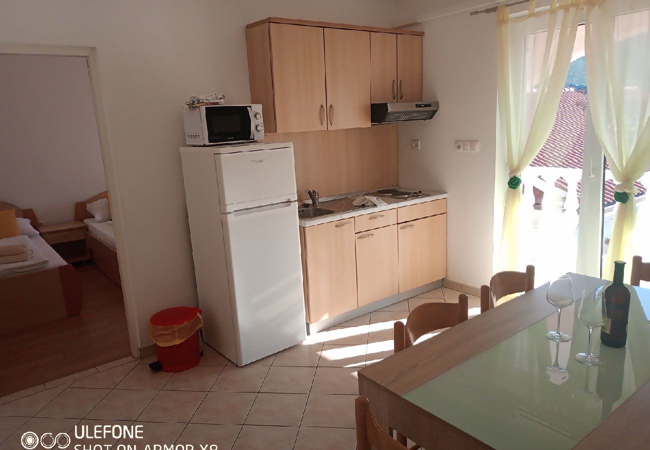 Apartamento en Lopar - Apartamento en Lopar con Terraza, Acondicionador, WIFI (4620-3)