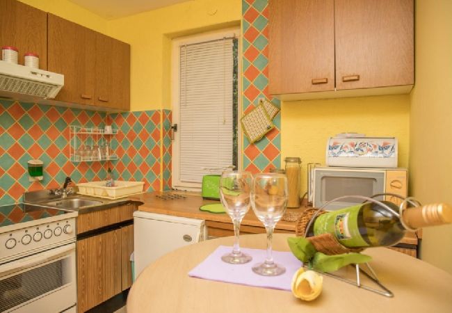Apartamento en Crikvenica - Apartamento en Crikvenica con Seaview, Terraza, Acondicionador, WIFI (4628-56) Apartamento en Crikvenica - Apartamento en Crikvenica con Seaview, Terraza, Acondicionador, WIFI (4628-56)