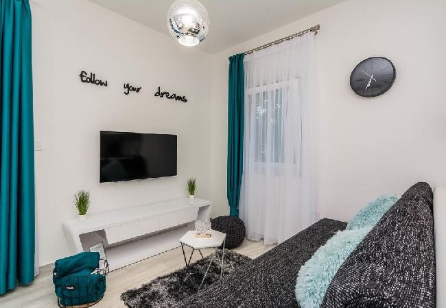 Casa en Ždrelac - Casa de vacaciones en Ždrelac con Seaview, Terraza, Acondicionador, WIFI (4652-1) Casa en Ždrelac - Casa de vacaciones en Ždrelac con Seaview, Terraza, Acondicionador, WIFI (4652-1)