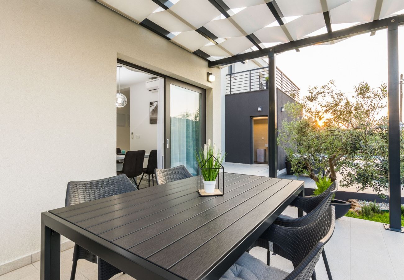 Casa en Ždrelac - Casa de vacaciones en Ždrelac con Seaview, Terraza, Acondicionador, WIFI (4652-1)