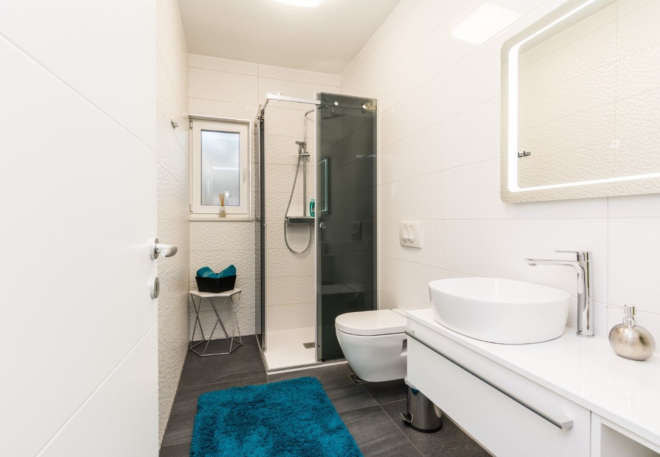 Casa en Ždrelac - Casa de vacaciones en Ždrelac con Seaview, Terraza, Acondicionador, WIFI (4652-1)