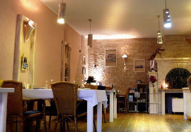 Apartamento en Trogir - Apartamento en Trogir con Seaview, Terraza, Acondicionador, WIFI (4655-1) Apartamento en Trogir - Apartamento en Trogir con Seaview, Terraza, Acondicionador, WIFI (4655-1)