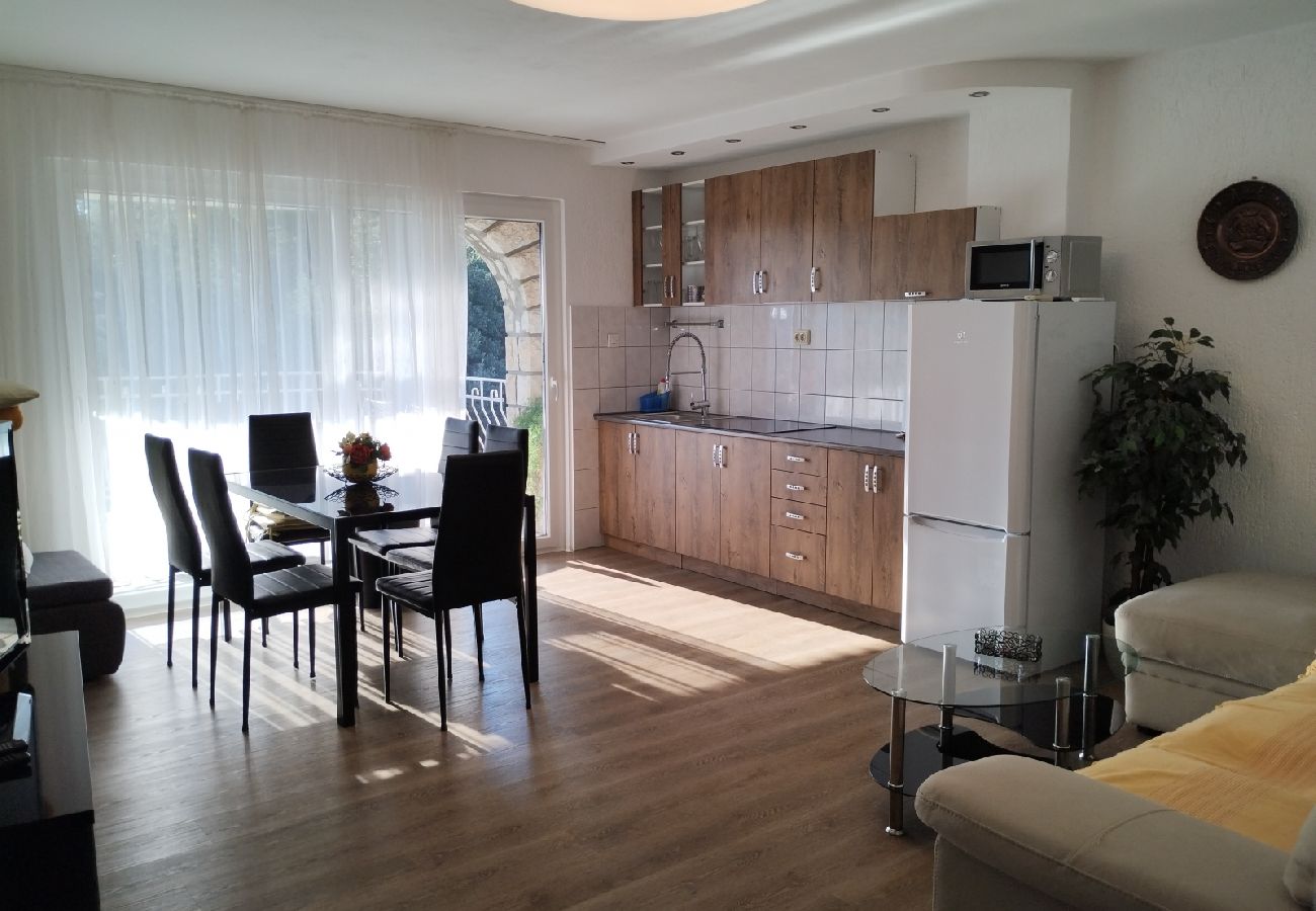 Apartamento en Rovinj - Apartamento en Rovinj con Terraza, Acondicionador, WIFI, Lavadora (4686-2)