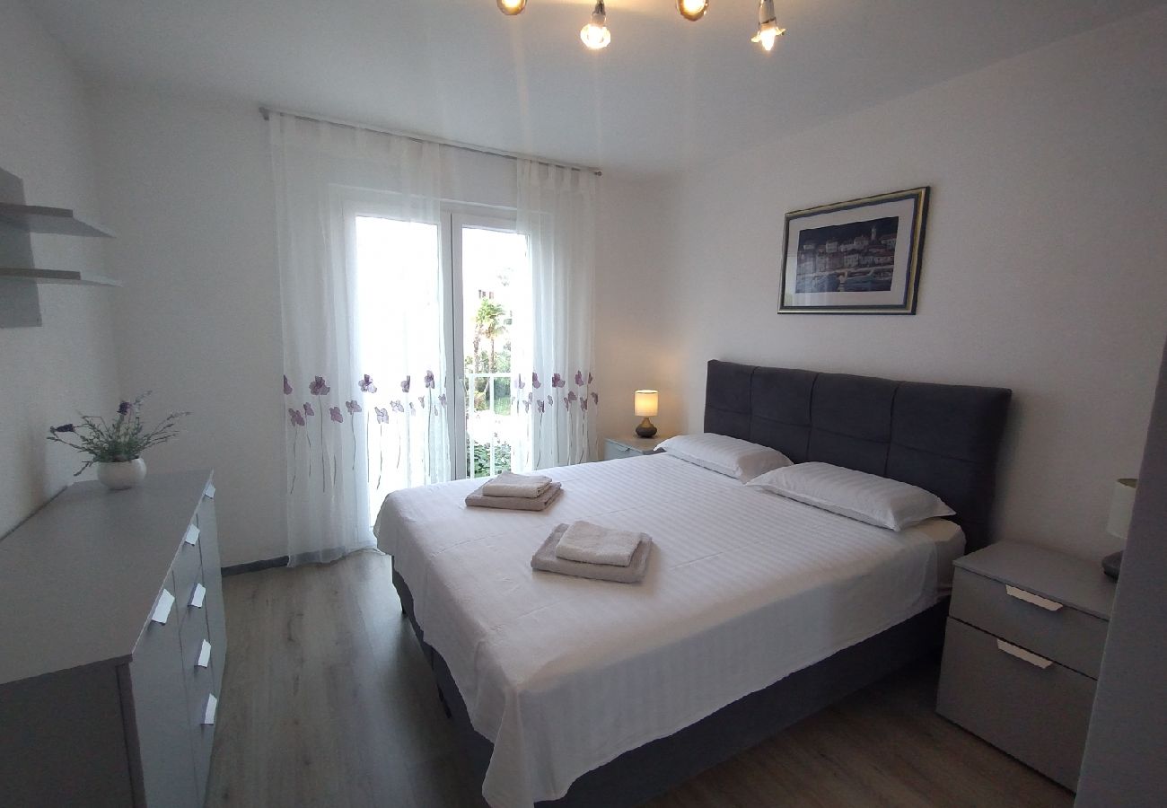 Apartamento en Rovinj - Apartamento en Rovinj con Terraza, Acondicionador, WIFI, Lavadora (4686-2)