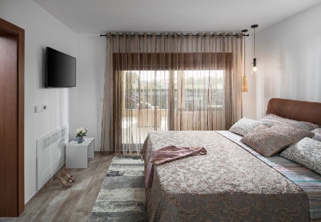 Casa en Vir - Casa de vacaciones en Vir con Terraza, Acondicionador, WIFI, Lavadora (4740-1) Casa en Vir - Casa de vacaciones en Vir con Terraza, Acondicionador, WIFI, Lavadora (4740-1)