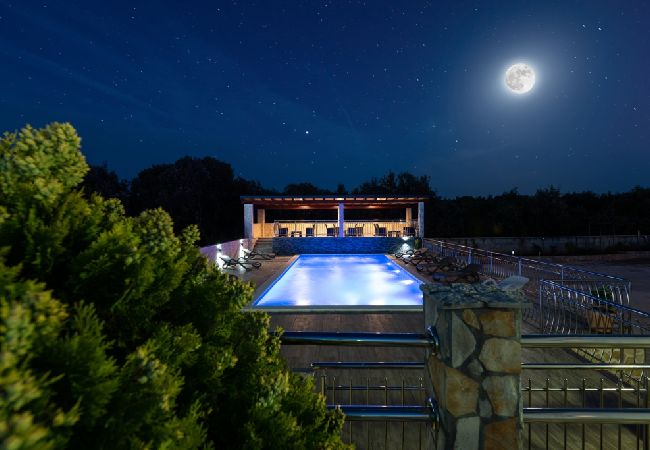 Apartamento en Vinišce - Apartamento en Vinišće con Balcón, Acondicionador, WIFI, Lavadora (4753-3) Apartamento en Vinišce - Apartamento en Vinišće con Balcón, Acondicionador, WIFI, Lavadora (4753-3)