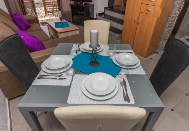 Apartamento en Crikvenica - Apartamento en Crikvenica con Seaview, Terraza, Acondicionador, WIFI (4628-6) Apartamento en Crikvenica - Apartamento en Crikvenica con Seaview, Terraza, Acondicionador, WIFI (4628-6)