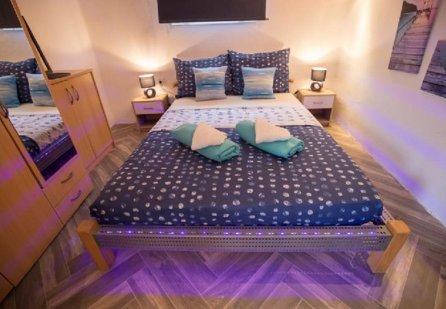 Apartamento en Crikvenica - Apartamento en Crikvenica con Seaview, Terraza, Acondicionador, WIFI (4628-6) Apartamento en Crikvenica - Apartamento en Crikvenica con Seaview, Terraza, Acondicionador, WIFI (4628-6)