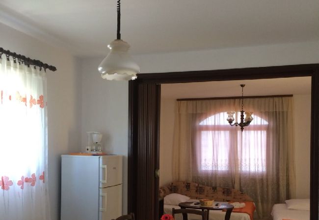 Apartamento en Slatine - Apartamento en Slatine con Seaview, Balcón, Acondicionador, WIFI (4782-1) Apartamento en Slatine - Apartamento en Slatine con Seaview, Balcón, Acondicionador, WIFI (4782-1)