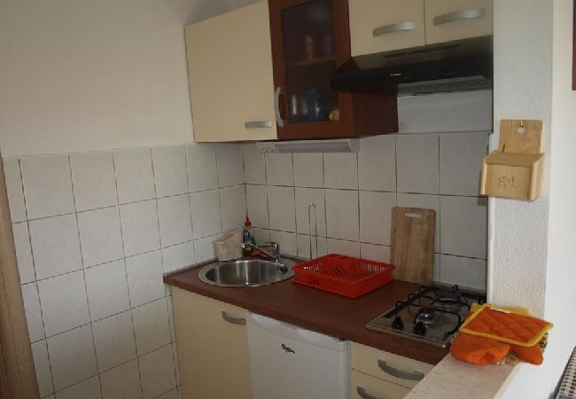 Apartamento en Slatine - Apartamento en Slatine con Seaview, Balcón, Acondicionador, WIFI (4784-2) Apartamento en Slatine - Apartamento en Slatine con Seaview, Balcón, Acondicionador, WIFI (4784-2)