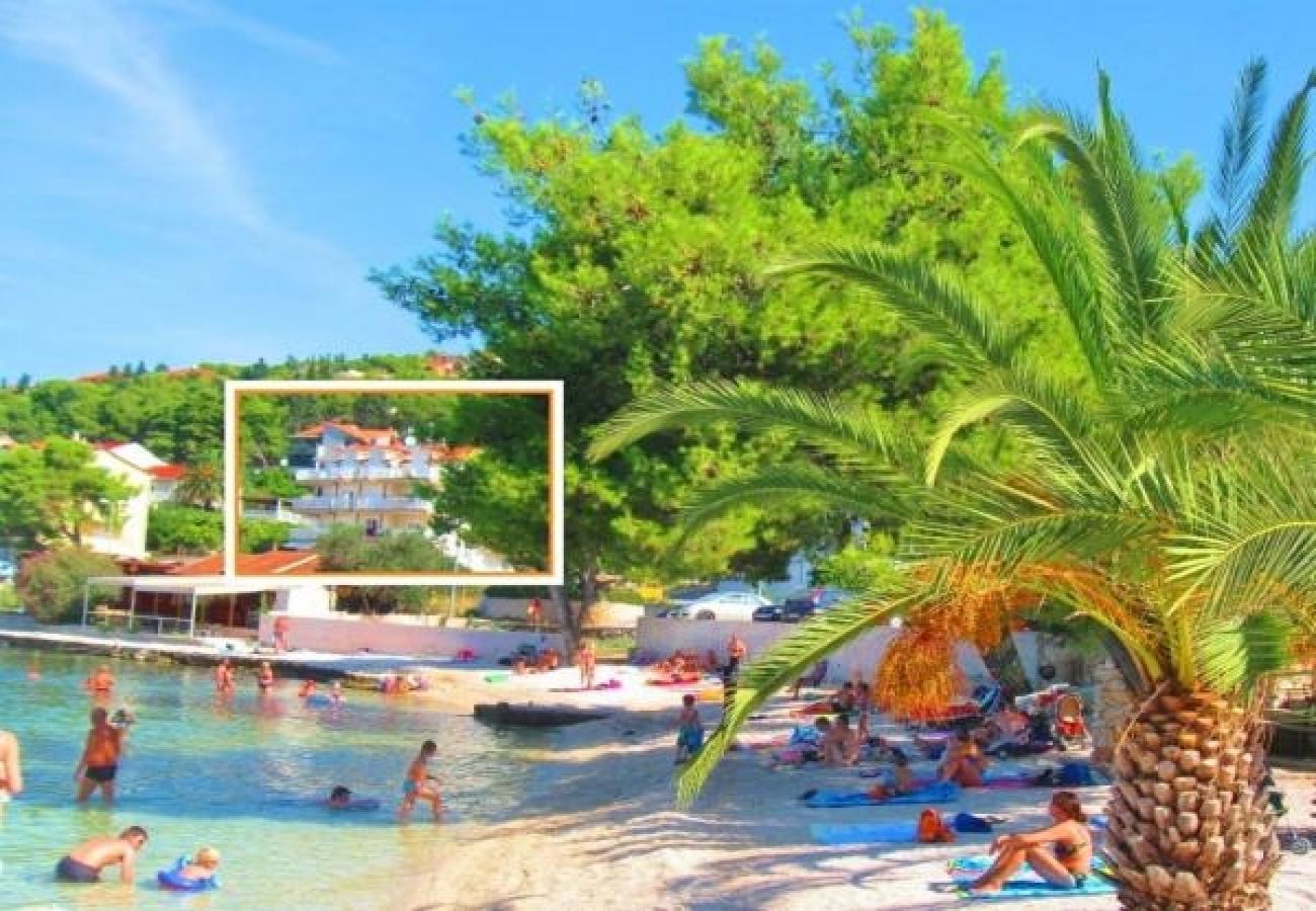 Apartamento en Trogir - Apartamento en Trogir con Seaview, Balcón, Acondicionador, WIFI (4786-1)