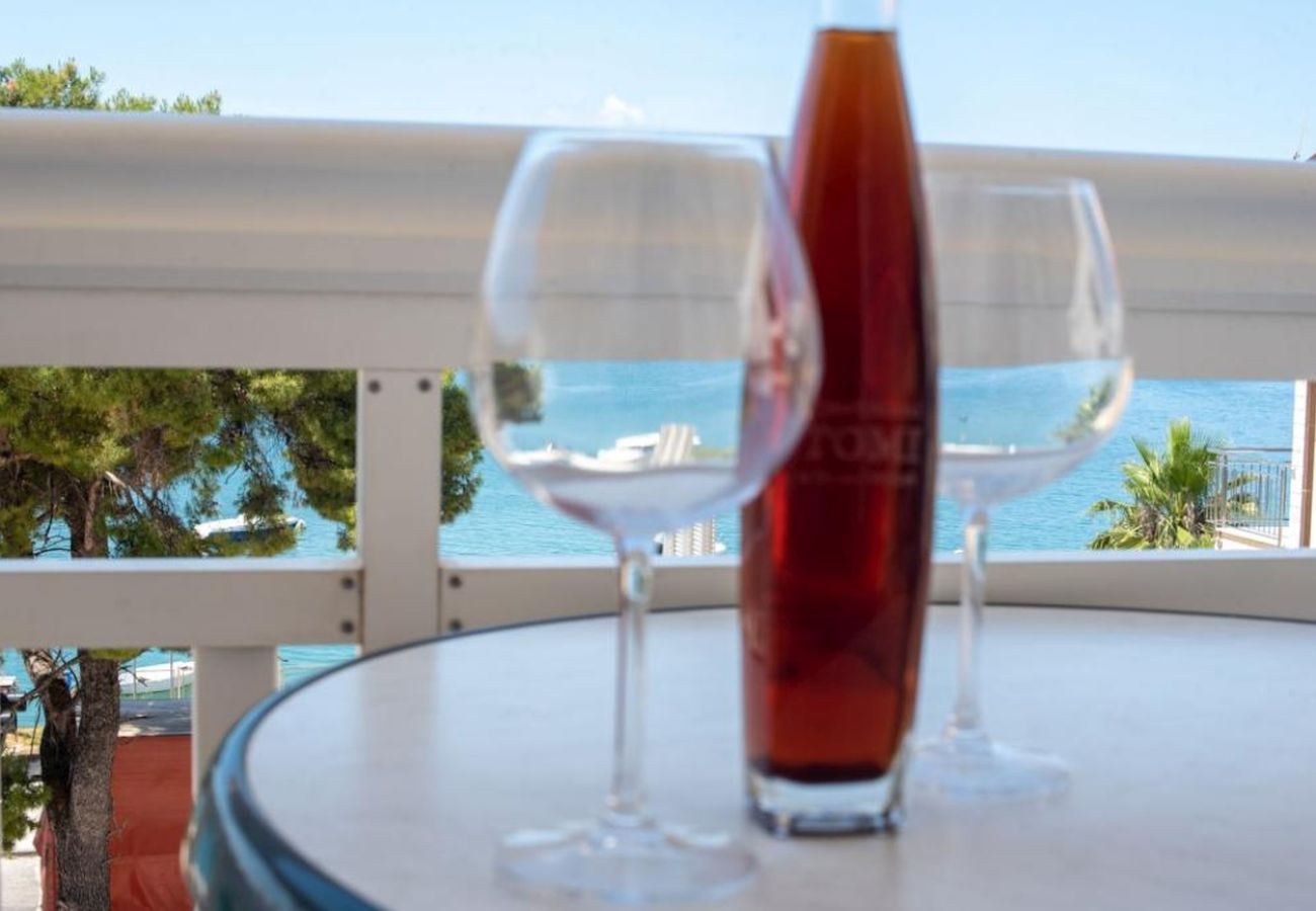 Apartamento en Trogir - Apartamento en Trogir con Seaview, Balcón, Acondicionador, WIFI (4786-1)