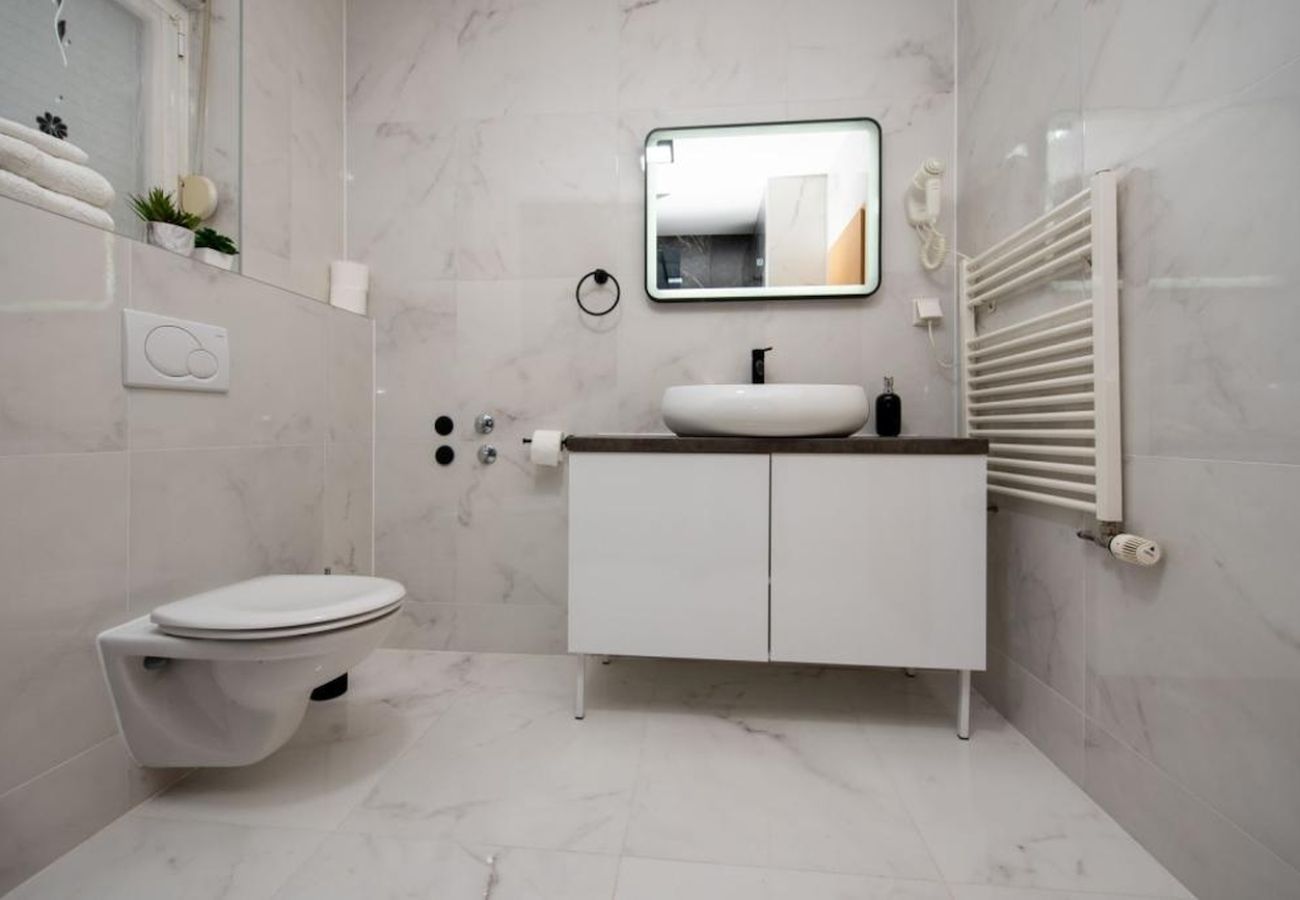 Apartamento en Trogir - Apartamento en Trogir con Seaview, Balcón, Acondicionador, WIFI (4786-1)