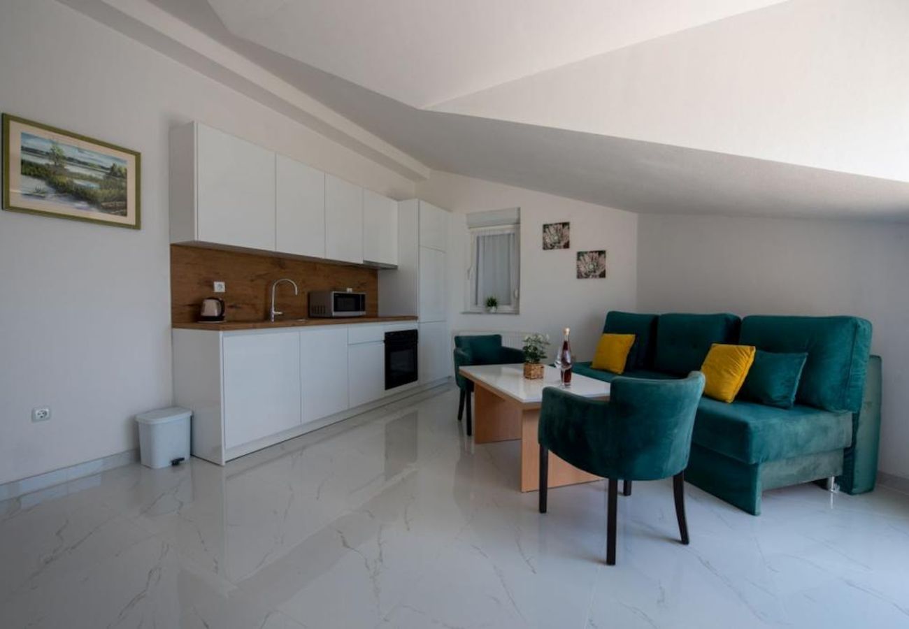 Apartamento en Trogir - Apartamento en Trogir con Seaview, Balcón, Acondicionador, WIFI (4786-2)