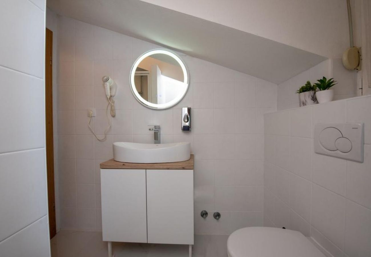Apartamento en Trogir - Apartamento en Trogir con Seaview, Balcón, Acondicionador, WIFI (4786-2)