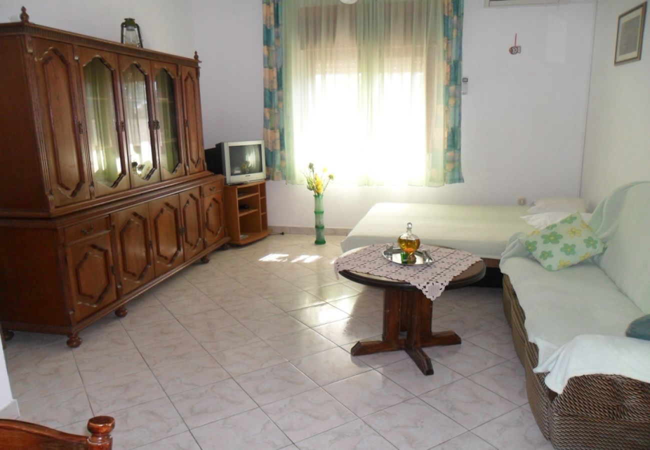 Apartamento en Okrug Gornji - Apartamento en Okrug Gornji con Seaview, Terraza, Acondicionador, WIFI (4790-2)