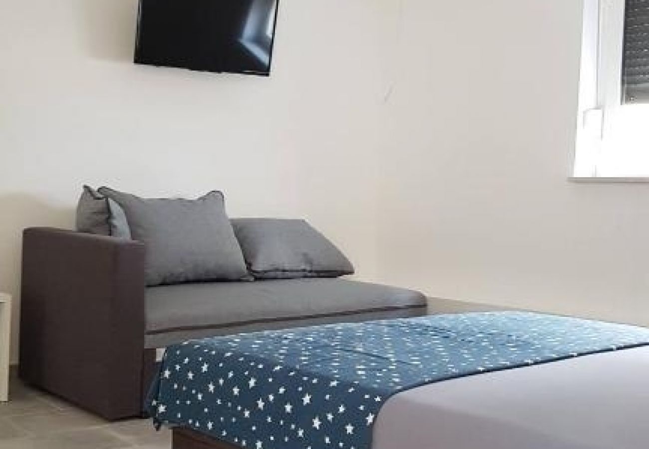 Apartamento en Biograd na moru - Apartamento en Biograd na Moru con Terraza, Acondicionador, WIFI (4805-1)