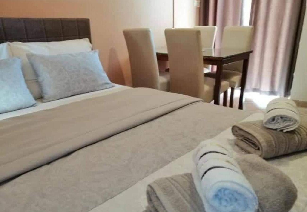 Apartamento en Nin - Apartamento en Zaton (Zadar) con Balcón, Acondicionador, WIFI (4810-2)