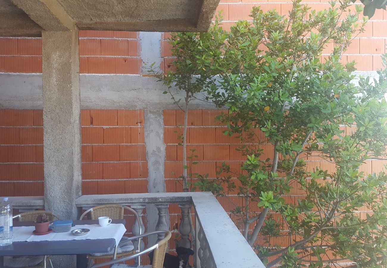 Apartamento en Sukošan - Apartamento en Sukošan con Terraza, Acondicionador, WIFI (4813-2)