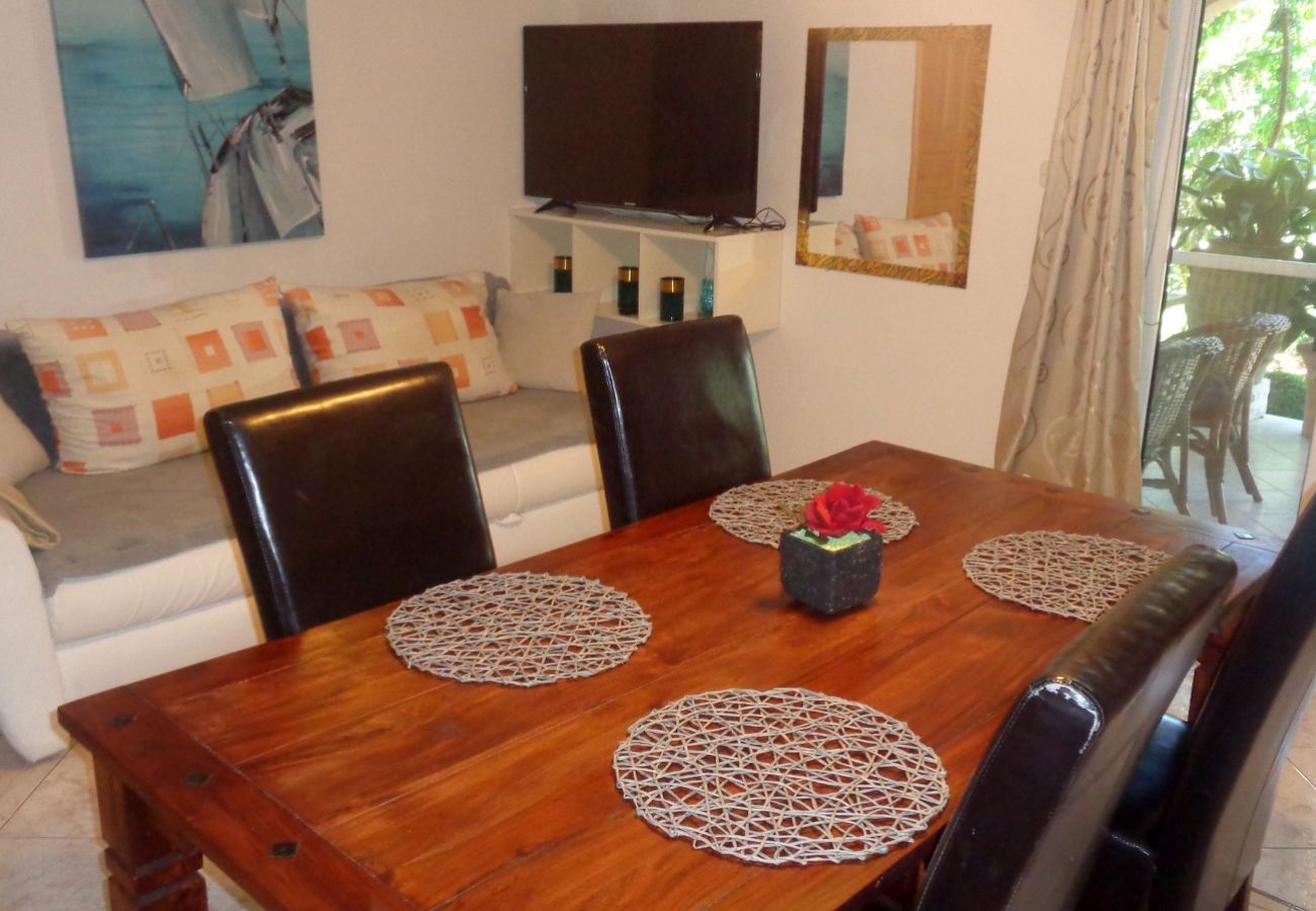 Apartamento en Biograd na moru - Apartamento en Biograd na Moru con Terraza, Acondicionador, WIFI, Lavavajillas (4818-7)