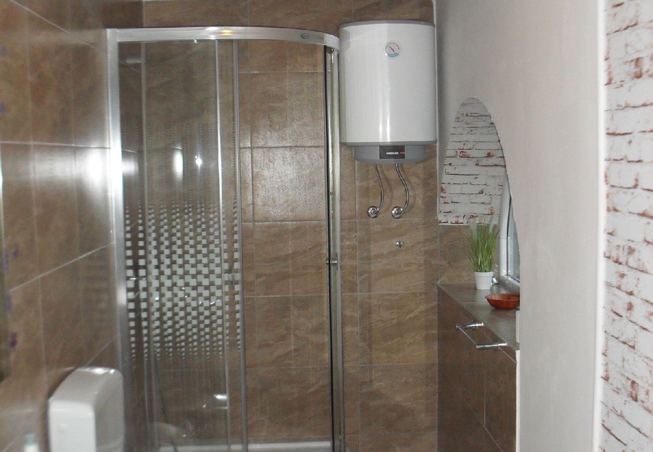 Apartamento en Nin - Apartamento en Zaton (Zadar) con Terraza, Acondicionador, WIFI, Lavadora (4828-1)