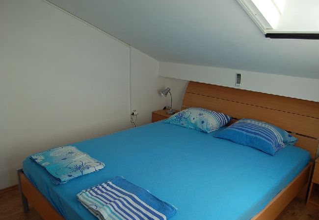 Apartamento en Privlaka - Apartamento en Privlaka con Terraza, Acondicionador, WIFI, Lavadora (4839-2) Apartamento en Privlaka - Apartamento en Privlaka con Terraza, Acondicionador, WIFI, Lavadora (4839-2)