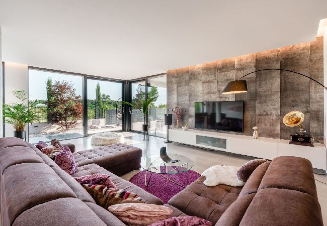 Casa en Višnjan - Casa de vacaciones en Višnjan con Seaview, Terraza, Acondicionador, WIFI (4840-1) Casa en Višnjan - Casa de vacaciones en Višnjan con Seaview, Terraza, Acondicionador, WIFI (4840-1)