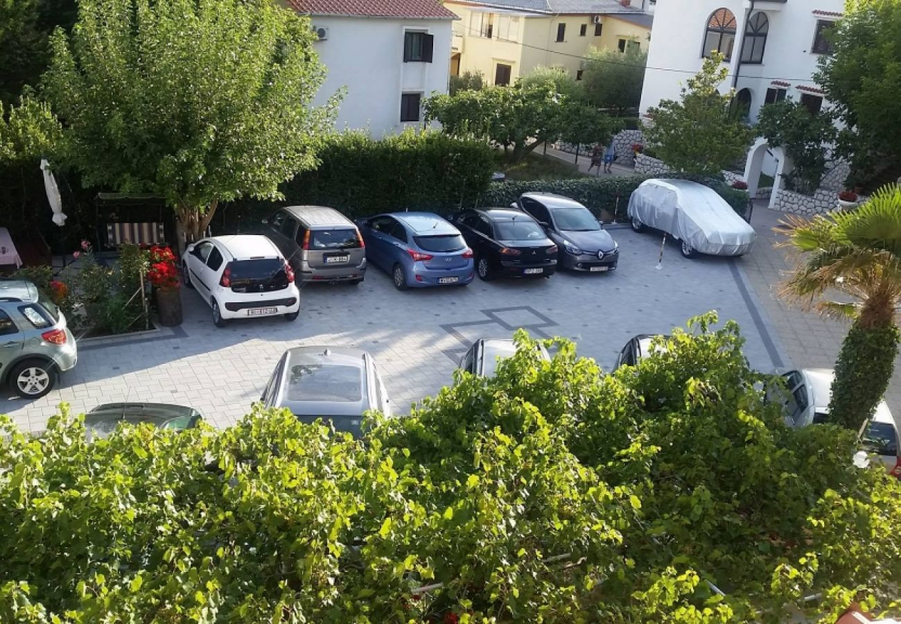 Apartamento en Baška - Apartamento en Baška con Terraza, Acondicionador, WIFI (4863-1)