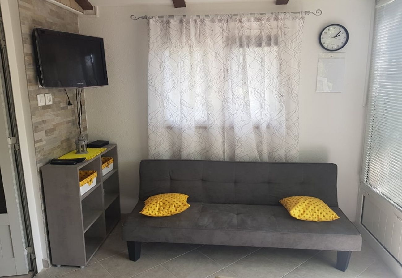 Apartamento en Baška - Apartamento en Baška con Terraza, Acondicionador, WIFI (4863-4)