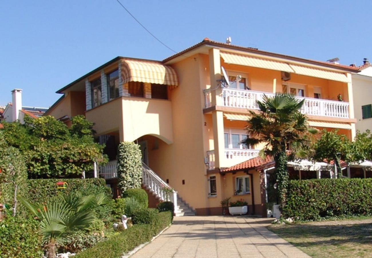 Estudio en Baška - Apartamento Estudio en Baška con Terraza, Acondicionador, WIFI (4863-5)