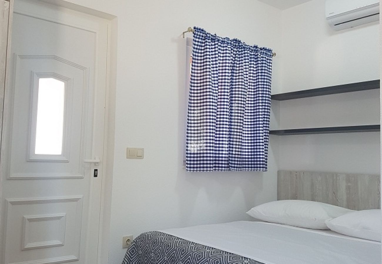 Estudio en Pakoštane - Apartamento Estudio en Pakoštane con Seaview, Terraza, Acondicionador, WIFI (4852-1)