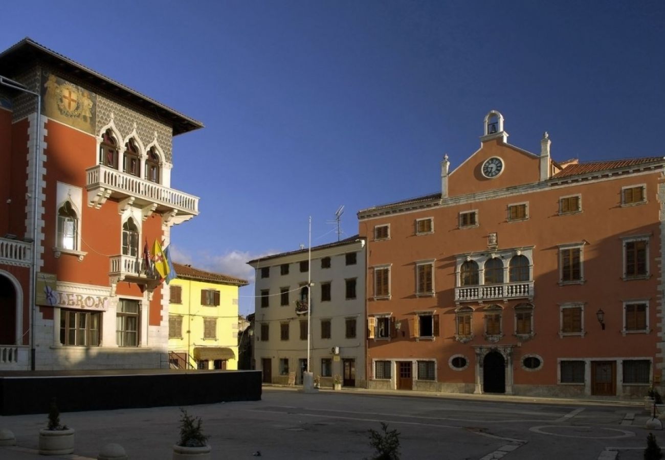 Casa en Svetvincenat - Casa de vacaciones en Svetvinčenat con Terraza, Acondicionador, WIFI, Lavadora (4843-1)