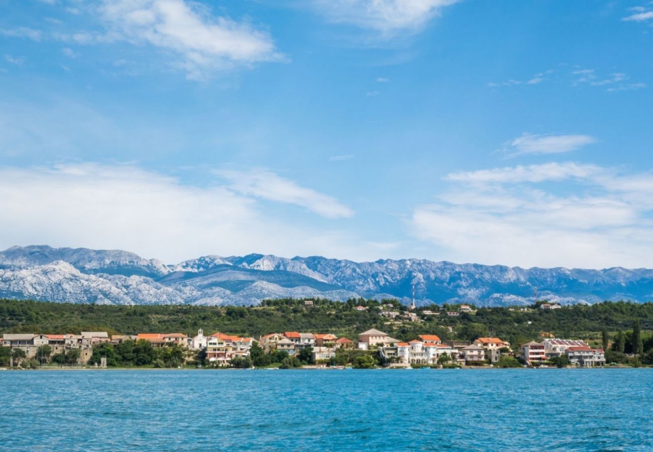 Casa en Ljubac - Casa de vacaciones en Ljubač con Seaview, Terraza, Acondicionador, WIFI (4851-1)