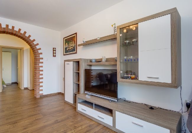 Apartamento en Mali Lošinj - Apartamento en Mali Lošinj con Seaview, Balcón, Acondicionador, WIFI (4896-2) Apartamento en Mali Lošinj - Apartamento en Mali Lošinj con Seaview, Balcón, Acondicionador, WIFI (4896-2)