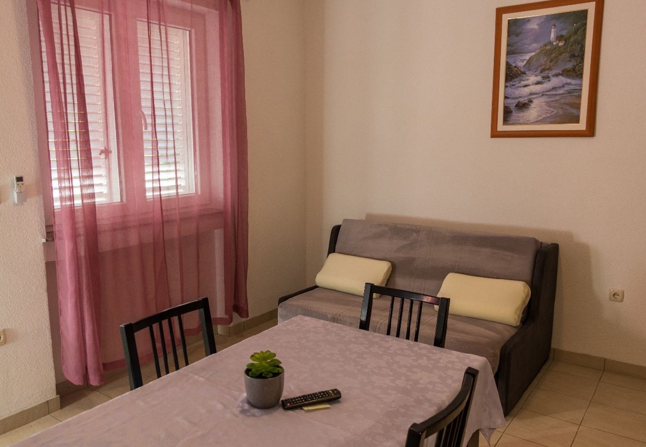 Apartamento en Mundanije - Apartamento en Mundanije con Terraza, Acondicionador, WIFI (4912-2)