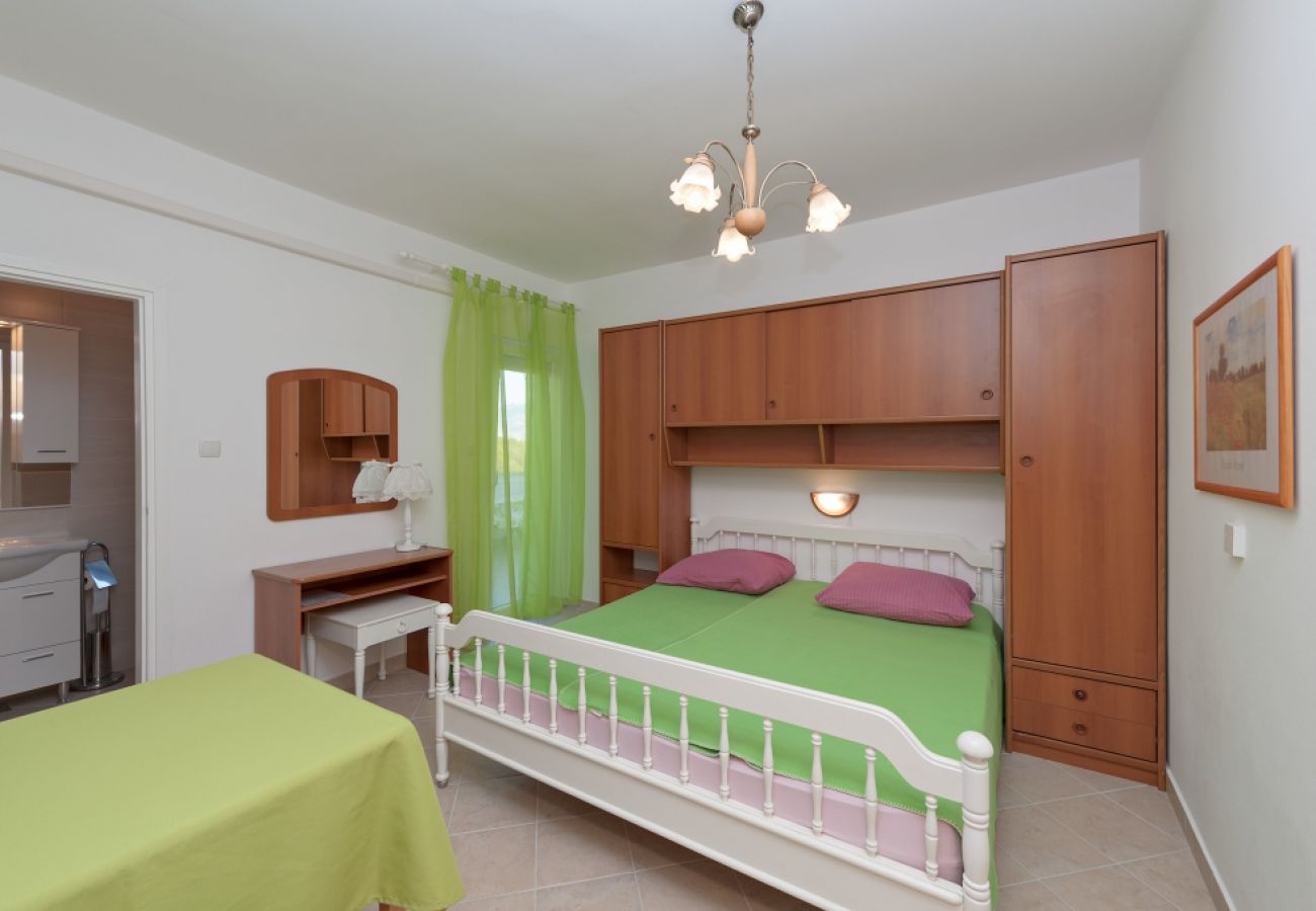 Apartamento en Lopar - Apartamento en Lopar con Seaview, Balcón, Acondicionador, WIFI (4855-3)