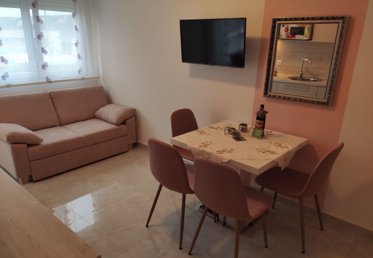 Apartamento en Lopar - Apartamento en Lopar con Terraza, Acondicionador, WIFI, Lavadora (4619-3)