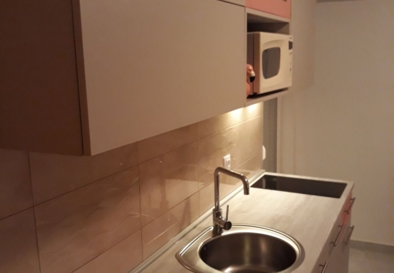 Apartamento en Lopar - Apartamento en Lopar con Terraza, Acondicionador, WIFI, Lavadora (4619-3)