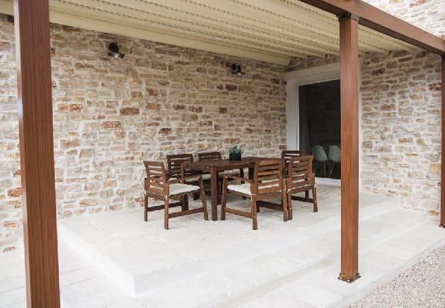 Apartamento en Vodice - Apartamento en Vodice con Terraza, Acondicionador, WIFI, Lavavajillas (4932-2) Apartamento en Vodice - Apartamento en Vodice con Terraza, Acondicionador, WIFI, Lavavajillas (4932-2)