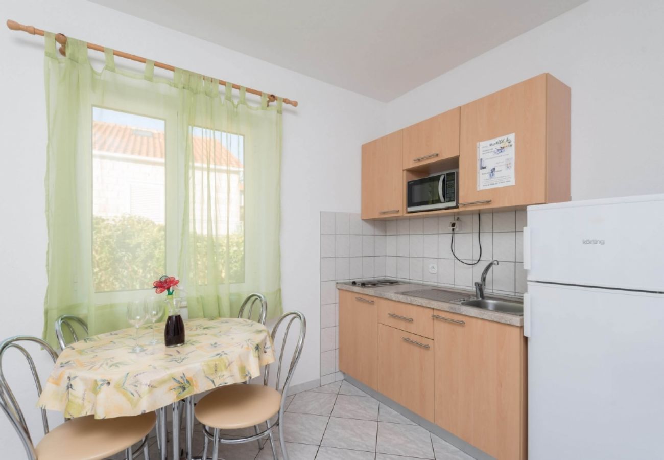 Apartamento en Orebic - Apartamento en Orebić con Balcón, Acondicionador, WIFI, Lavavajillas (4934-5)