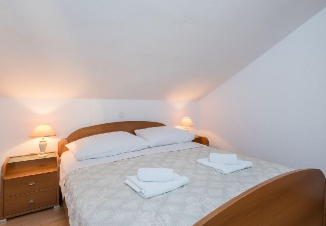 Apartamento en Orebic - Apartamento en Orebić con Seaview, Balcón, Acondicionador, WIFI (4934-7) Apartamento en Orebic - Apartamento en Orebić con Seaview, Balcón, Acondicionador, WIFI (4934-7)