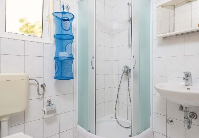 Apartamento en Orebic - Apartamento en Orebić con Seaview, Balcón, Acondicionador, WIFI (4934-8) Apartamento en Orebic - Apartamento en Orebić con Seaview, Balcón, Acondicionador, WIFI (4934-8)