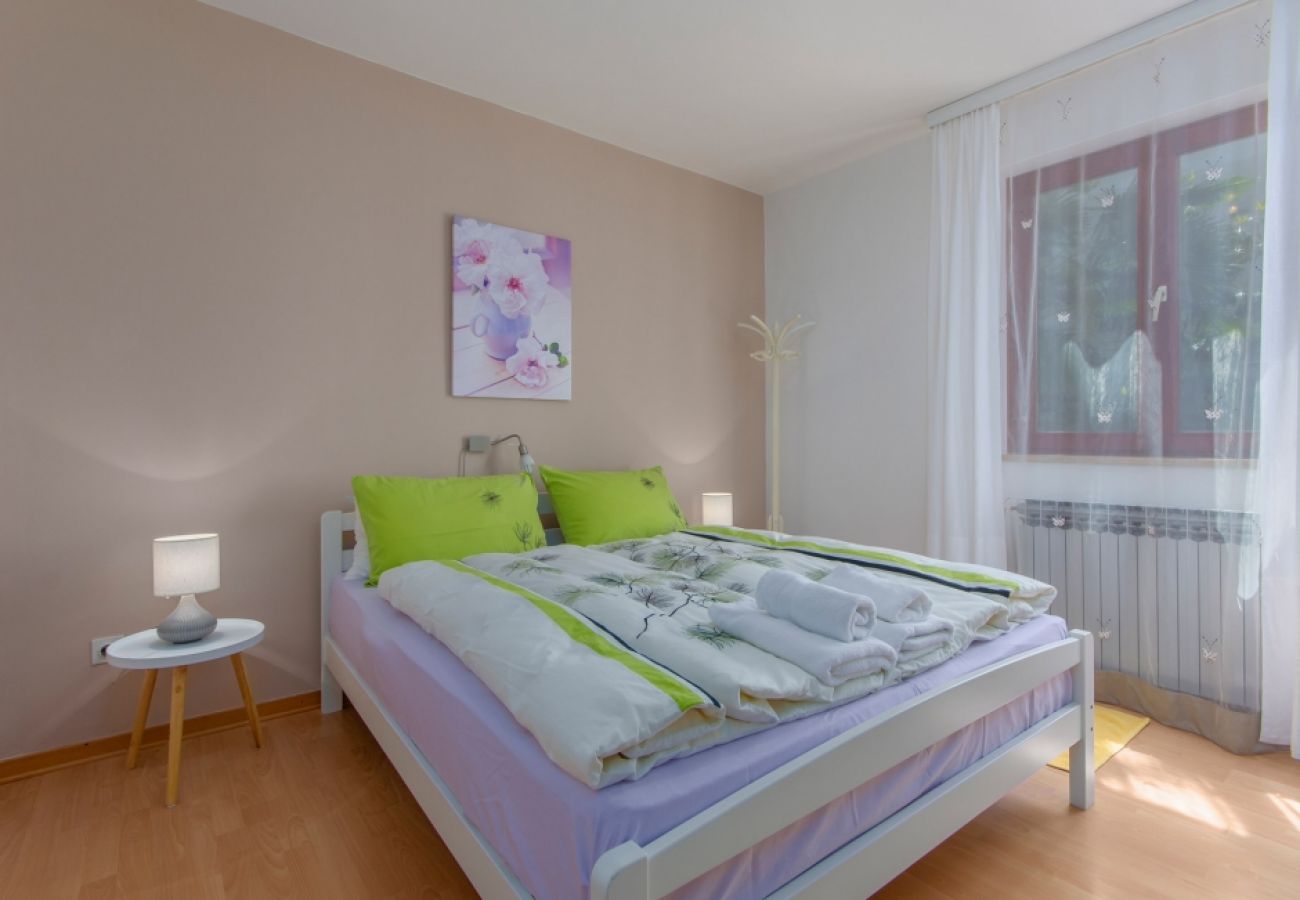 Apartamento en Porec - Apartamento en Poreč con Terraza, Acondicionador, WIFI, Lavadora (4928-8)