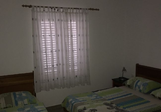 Apartamento en Sukošan - Apartamento en Sukošan con Balcón, Acondicionador, WIFI (4941-4) Apartamento en Sukošan - Apartamento en Sukošan con Balcón, Acondicionador, WIFI (4941-4)