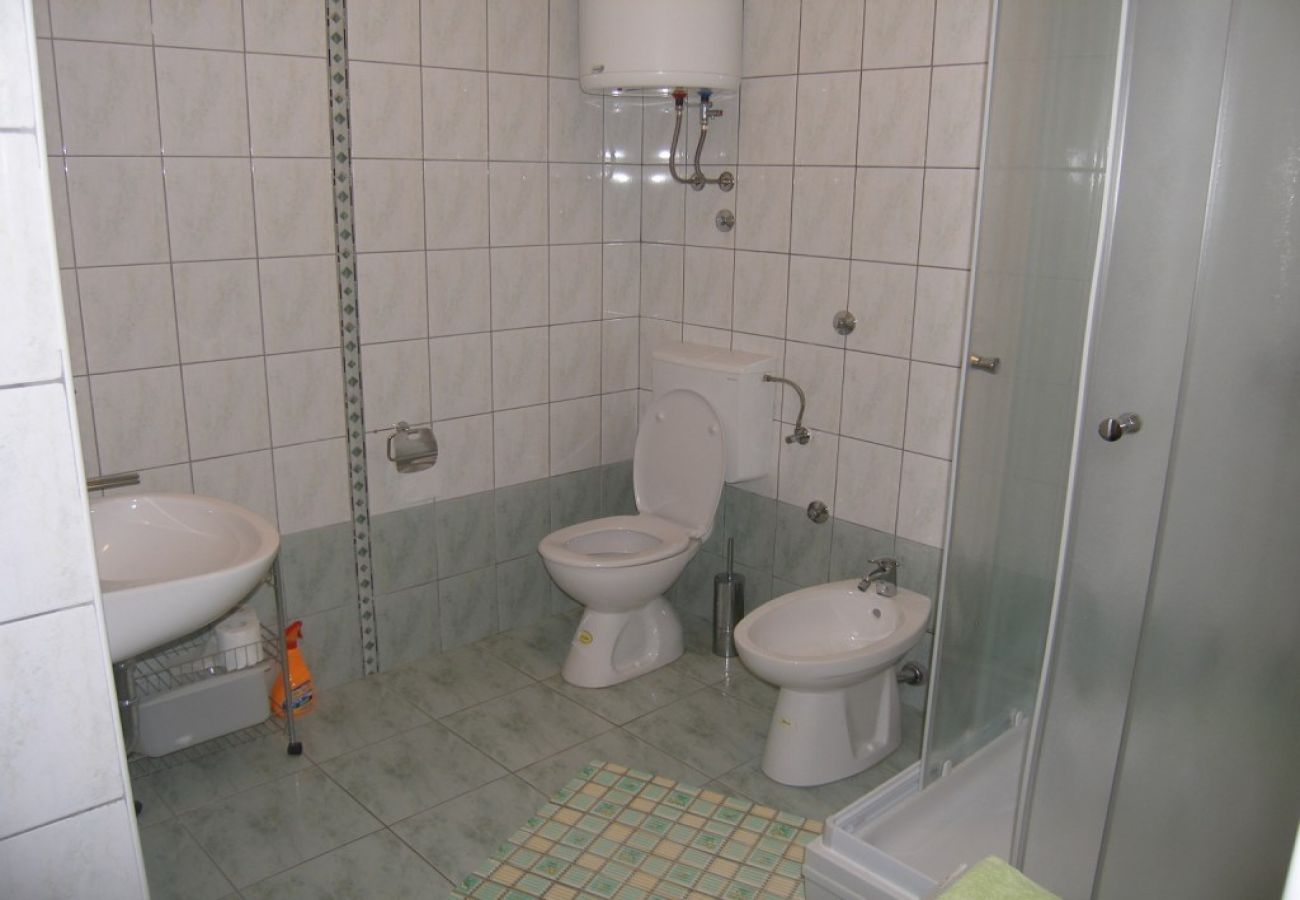 Apartamento en Sukošan - Apartamento en Sukošan con Balcón, Acondicionador, WIFI (4941-4)