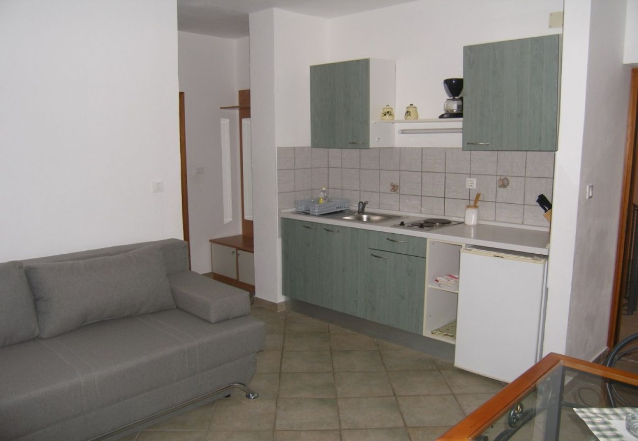 Apartamento en Sukošan - Apartamento en Sukošan con Balcón, Acondicionador, WIFI (4941-4)