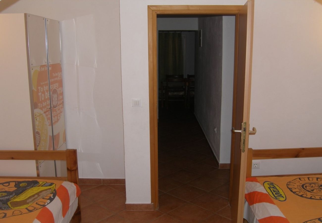 Apartamento en Sukošan - Apartamento en Sukošan con Balcón, Acondicionador, WIFI (4941-5)