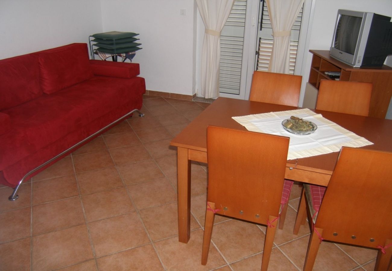 Apartamento en Sukošan - Apartamento en Sukošan con Balcón, Acondicionador, WIFI (4941-1)