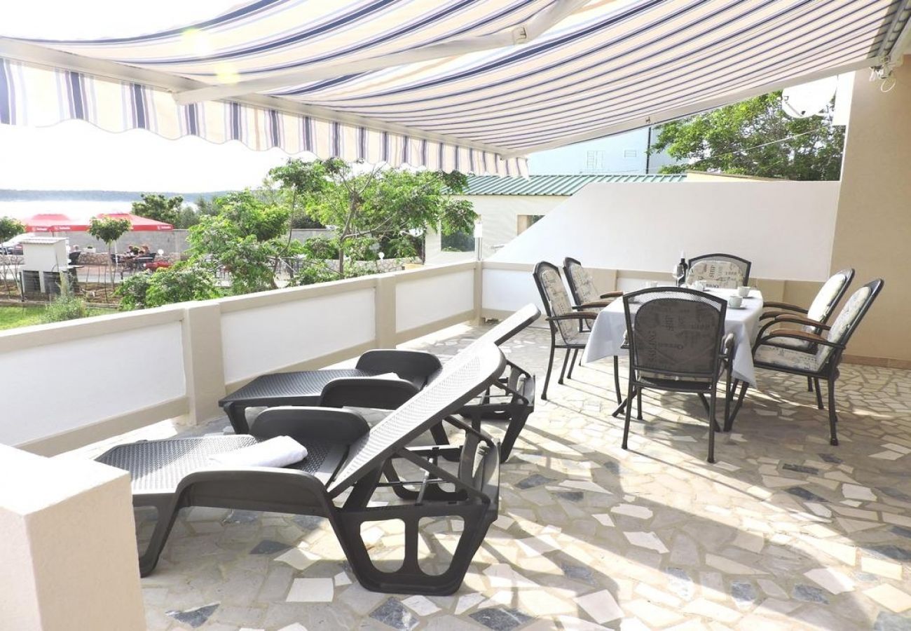 Apartamento en Rab - Apartamento en Barbat con Seaview, Acondicionador, WIFI, Lavadora (4956-1)